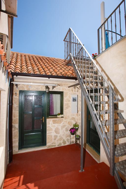 Studio Apartments Bonaca Split Exterior foto