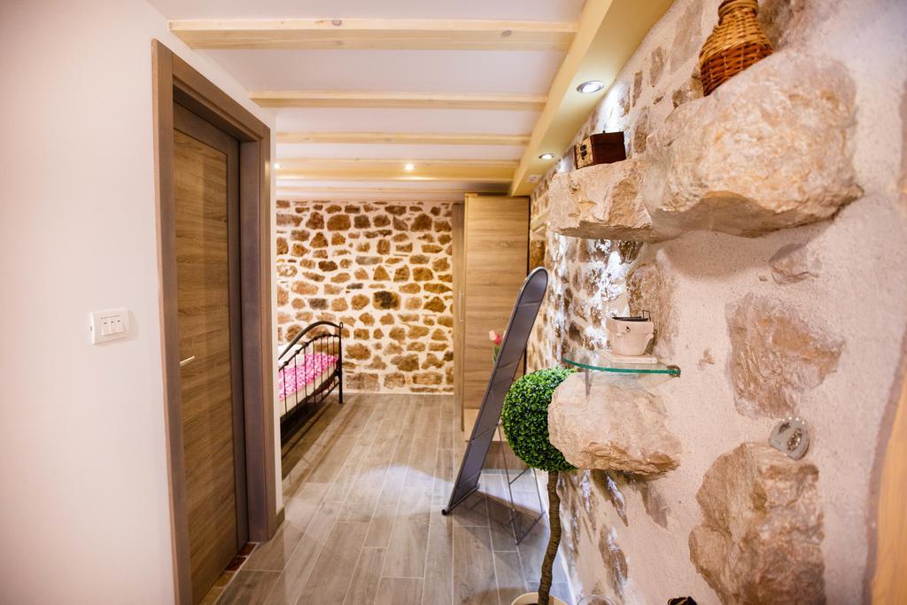 Studio Apartments Bonaca Split Exterior foto